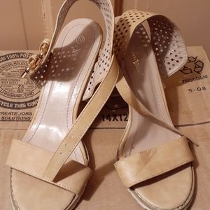 Nature breeze sandals